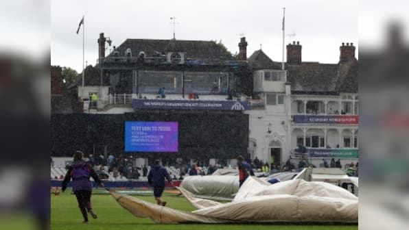 India vs New Zealand, ICC Cricket World Cup 2019: R Sridhar compares outfield to 'skating rink', Kiwi coach calls washout game 'frustrating'