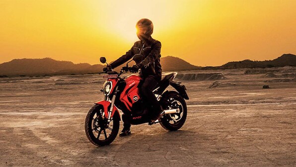Revolt RV 400 first look: Here's what India's first 'AI-enabled' electric bike has to offer