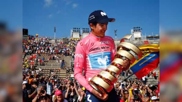 Giro d'Italia 2019: Movistar rider Richard Carapaz holds off local hero Vincenzo Nibali to become first Ecuadorian Grand Tour winner