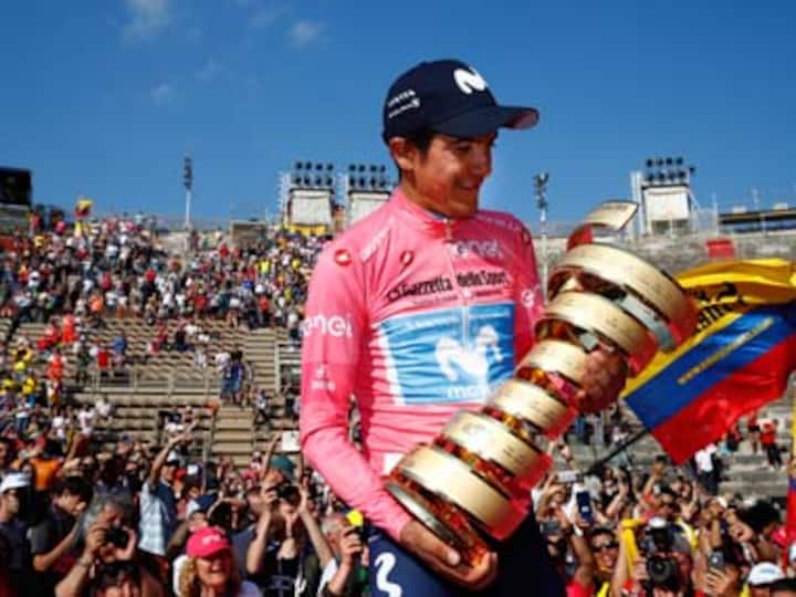 Giro d'Italia 2019: Movistar rider Richard Carapaz holds off local hero Vincenzo Nibali to become first Ecuadorian Grand Tour winner