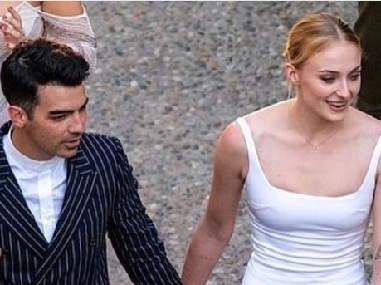 Sophie Turner, Joe Jonas begin wedding festivities in France; Priyanka Chopra, Maisie Williams among attendees Sophie Turner, Joe Jonas begin wedding festivities in France; Priyanka Chopra, Maisie Williams among attendees