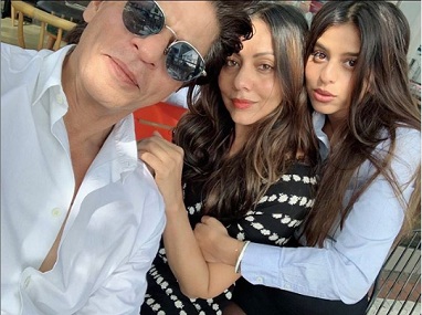 Shah Rukh Khan celebrates daughter Suhana's graduation: 'School ends but learning doesn't' Shah Rukh Khan celebrates daughter Suhana's graduation: 'School ends but learning doesn't'