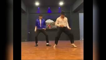 Watch: Tiger Shroff break-dances to Ranveer Singh's 'Khalibali' in tribute to Michael Jackson