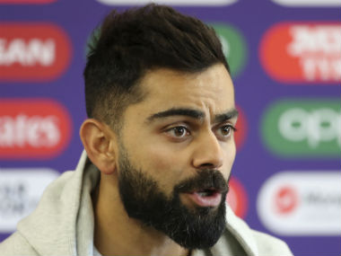 India vs Pakistan, ICC Cricket World Cup 2019: Virat Kohli 'walks' himself out on instinct, replays suggests he was not out India vs Pakistan, ICC Cricket World Cup 2019: Virat Kohli 'walks' himself out on instinct, replays suggests he was not out