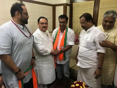 Ex-Congress leader AP Abdullakutty joins BJP; Kerala leader was sacked from grand old party for praising Modi Ex-Congress leader AP Abdullakutty joins BJP; Kerala leader was sacked from grand old party for praising Modi
