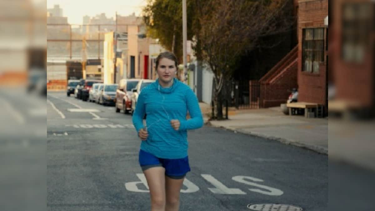 Brittany Runs a Marathon trailer: Jillian Bell gets her health back on track in Amazon dramedy