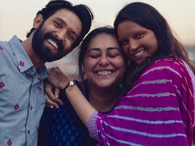 Watch: Leaked video from the sets of Deepika Padukone and Vikrant Massey  starrer 'Chhapaak' | Hindi Movie News - Times of India