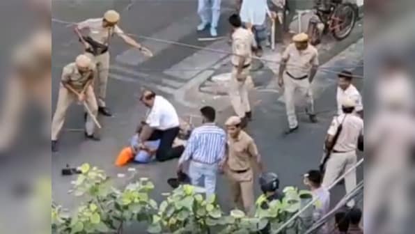 Delhi Police, tempo driver street fight turns political; BJP unhappy with Akali Dal MLA's outburst against Centre, cops