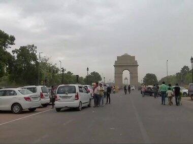 Delhi witnesses sudden change in weather as light rains lower temperature; MeT dept forecasts thunderstorm, dust storm today