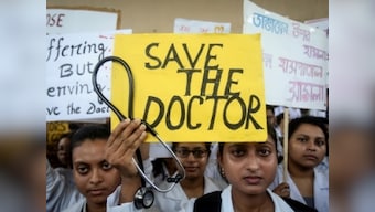 Union health ministry appoints sub-committee to draft law protecting doctors, medical professionals against violence