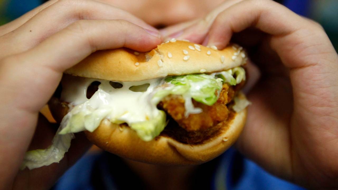 AIIMS doctors call for front of pack labelling, scientific limits on sugar, salt and fats in junk food AIIMS doctors call for front of pack labelling, scientific limits on sugar, salt and fats in junk food