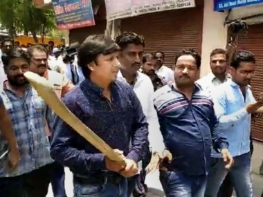 Akash Vijayvargiya, arrested for assaulting civic official, was not welcomed after he was released on bail, claims Indore BJP Akash Vijayvargiya, arrested for assaulting civic official, was not welcomed after he was released on bail, claims Indore BJP