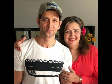 Rangoli Chandel claims Hrithik's sister Sunaina called Kangana to apologise for not standing by her Rangoli Chandel claims Hrithik's sister Sunaina called Kangana to apologise for not standing by her