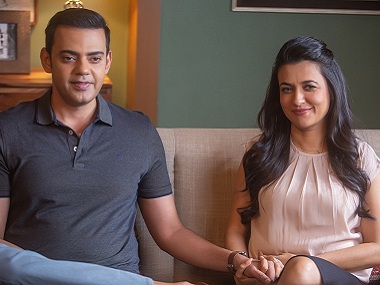 Mind the Malhotras review: Amazon Prime sitcom is a refreshing change as Mini Mathur, Cyrus Sahukar steal the show Mind the Malhotras review: Amazon Prime sitcom is a refreshing change as Mini Mathur, Cyrus Sahukar steal the show