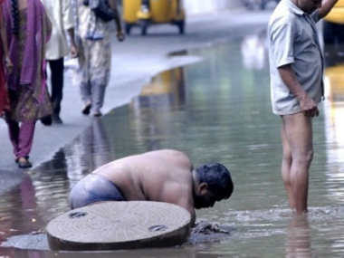 India's manual scavengers: Instead of focusing on 'disgusting practice', it's time to discuss worker who dies anonymously cleaning our filth India's manual scavengers: Instead of focusing on 'disgusting practice', it's time to discuss worker who dies anonymously cleaning our filth