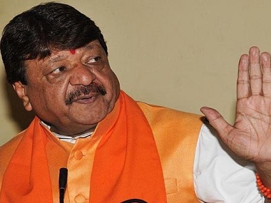 Kailash Vijayvargiya, nearly 350 other BJP workers booked in Indore after video of him 'threatening' officials goes viral Kailash Vijayvargiya, nearly 350 other BJP workers booked in Indore after video of him 'threatening' officials goes viral