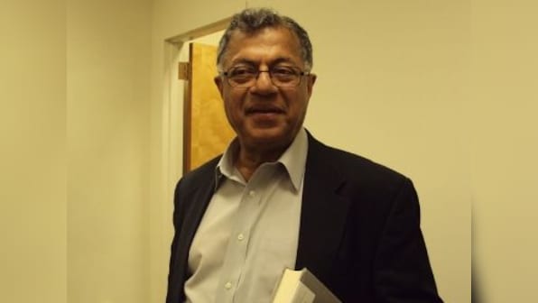 Girish Karnad remembered by Indian art and culture fraternity: 'His strong, unwavering voice will be missed'