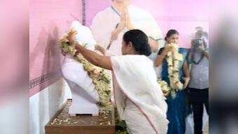 Mamata Banerjee unveils Vidyasagar's bust weeks after Kolkata college vandalism, slams BJP over poll-related violence