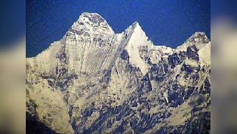 ITBP's efforts to retrieve dead bodies of mountaineers from Nanda Devi East peak hampered due to adverse weather conditions