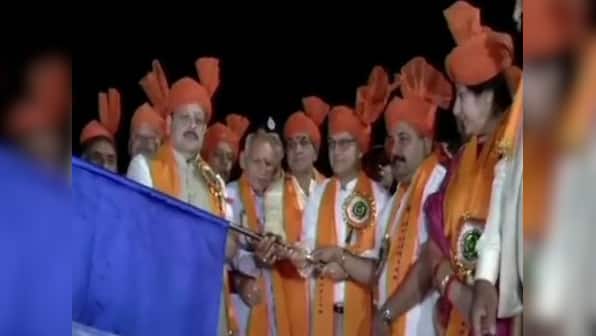 Amarnath Yatra 2019: First batch of devotees starts pilgrimage from Jammu base camp; authorities assure adequate security