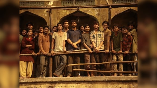 Super 30: Hrithik Roshan shares a still with his onscreen students from upcoming film