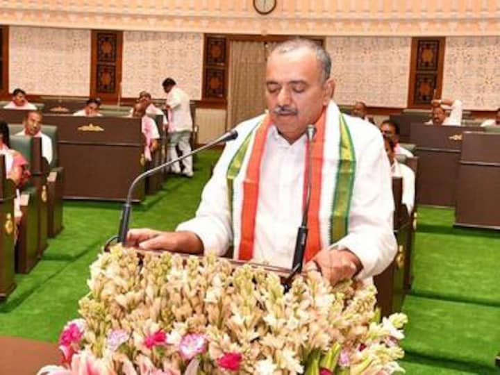 Ex-Congress MLAs in Telangana who joined TRS slam their former party, say they 'are not sheep or buffaloes to be purchased'