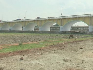 As Tamil Nadu stares at possible drought, condition of Vaigai river in Madurai reflects growing water crisis As Tamil Nadu stares at possible drought, condition of Vaigai river in Madurai reflects growing water crisis