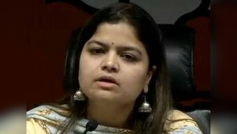 Poonam Mahajan goes campus hopping on recruitment overdrive for BJP, showcases 'Narendra Modi’s leadership' at JNU to attract young blood