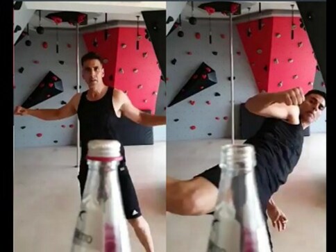 Akshay Kumar, Jason Statham, John Mayer, Guy Ritchie participate in the viral BottleCapChallenge Akshay Kumar, Jason Statham, John Mayer, Guy Ritchie participate in the viral BottleCapChallenge