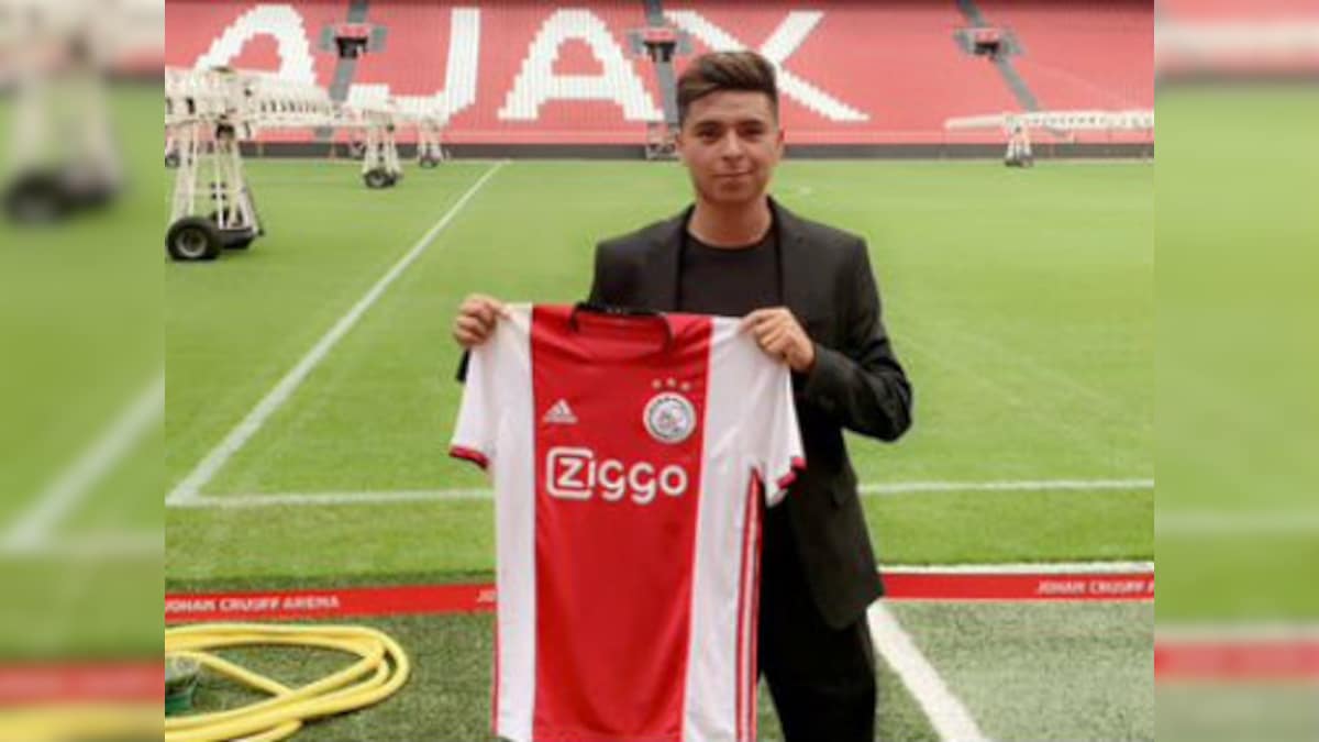 Dutch club Ajax sign American midfielder Alex Mendez from Bundesliga side Freiburg on three-year contract