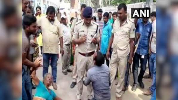 Three men thrashed to death by mob in Baniyapur village in Bihar's Saran district; trio was suspected of stealing cattle