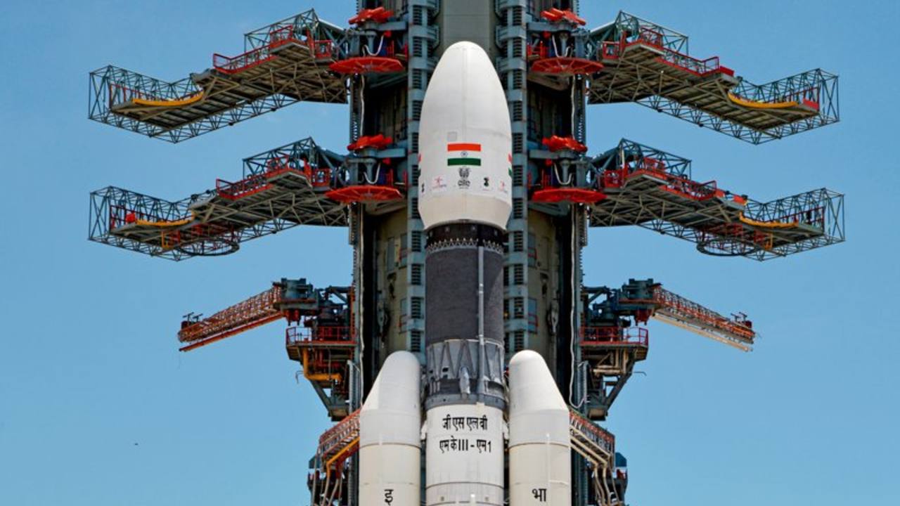 Chandrayaan 2 launch highlights: Successfully injected into orbit, moon landing scheduled for 7 September Chandrayaan 2 launch highlights: Successfully injected into orbit, moon landing scheduled for 7 September