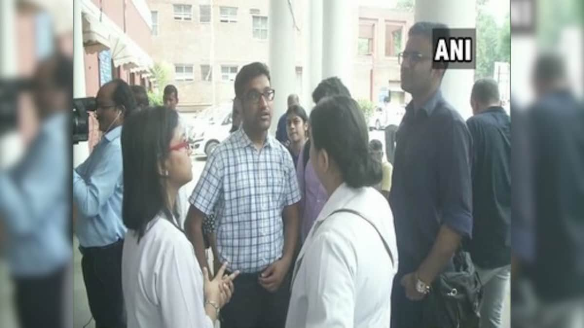 Doctors' association calls off strike over violence against medicos after Delhi government agrees to fulfill all demands