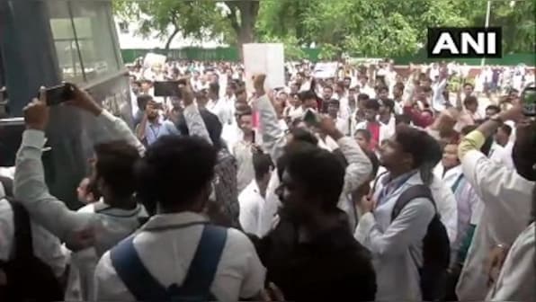 Over 5,000 doctors, medical students from IMA protest against NMC Bill, call it 'anti-student, anti-poor, anti-democratic'