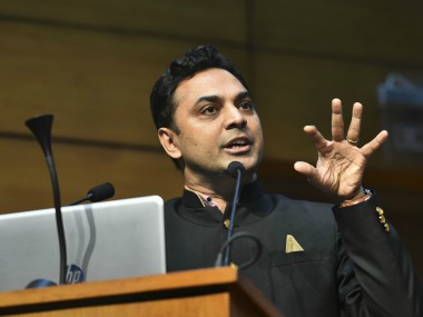 Economic Survey 2018-19: Sticking to fiscal deficit target important, says CEA KV Subramanian Economic Survey 2018-19: Sticking to fiscal deficit target important, says CEA KV Subramanian