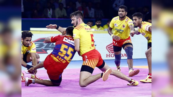 Pro Kabaddi 2019: Parvesh Bhainswal's defensive show, Rohit Gulia's Super 10 script dominant win for Gujarat Fortunegiants against UP Yoddha