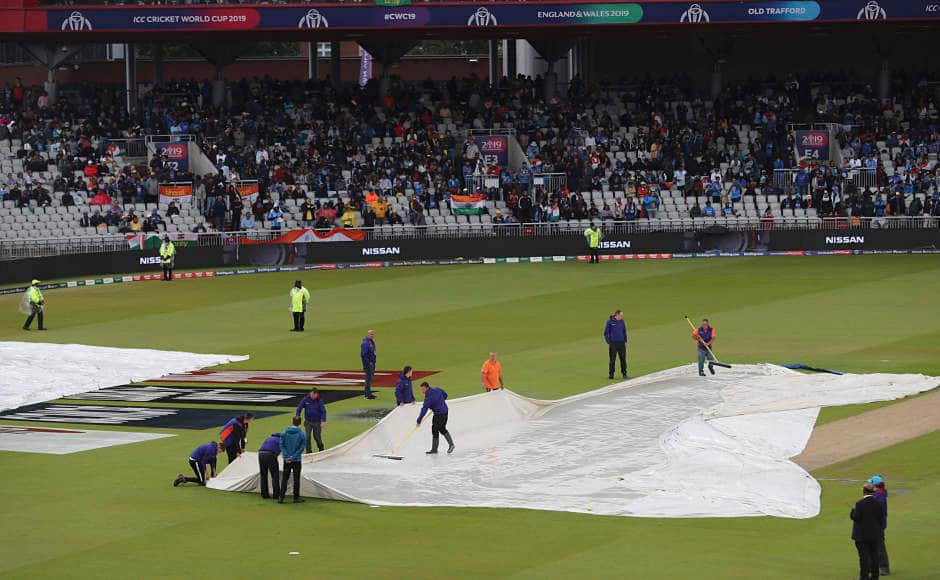With the match almost approaching the halfway stage, rain played spoilsports and the covers were brought on. The game was eventually postponed to the next day with the Kiwis resuming their innings at 211-5 after 46.1 overs. AP 