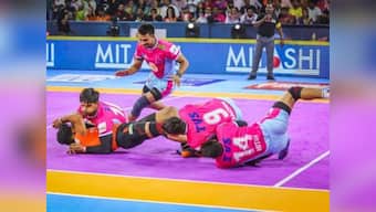Pro Kabaddi 2019 Highlights, Jaipur Pink Panthers vs Bengal Warriors in Mumbai: Panthers edge past Warriors