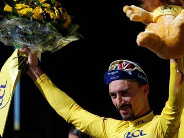 Tour de France 2019: Julian Alaphilippe wins stage 13 individual time-trial to extend lead atop standings, retain yellow jersey