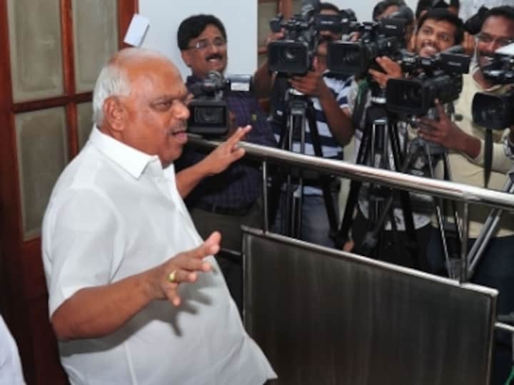 Karnataka news updates: 'Can't work at lightning speed'; Speaker slams claims of delay in accepting resignations