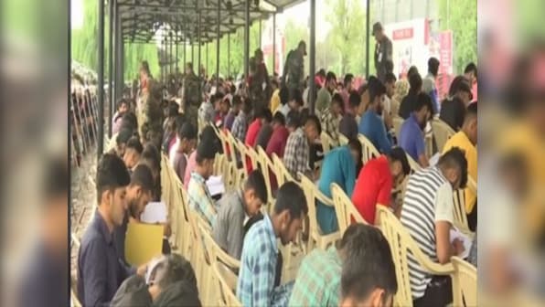 Over 900 Kashmiri youth in Budgam take common entrance test for recruitment to Indian Army