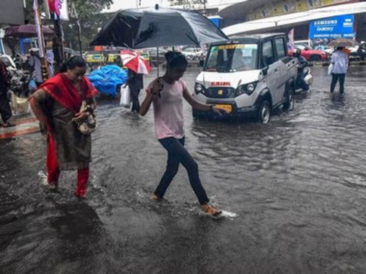IMD issues heavy rainfall warning across Telangana, northern coastal Andhra Pradesh for 28 and 29 August