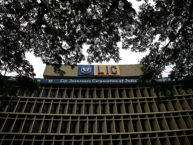 LIC launches tech-term insurance plan, offers financial protection; all you need to know about product LIC launches tech-term insurance plan, offers financial protection; all you need to know about product