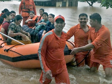 Mahalaxmi Express stranded: Prompt action by Maharashtra govt results in safe rescue of all passengers Mahalaxmi Express stranded: Prompt action by Maharashtra govt results in safe rescue of all passengers