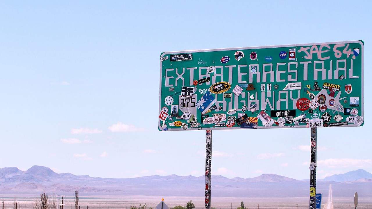 "Let's see them aliens", 1.3m people want to storm the restricted Area 51 in Nevada, USA "Let's see them aliens", 1.3m people want to storm the restricted Area 51 in Nevada, USA