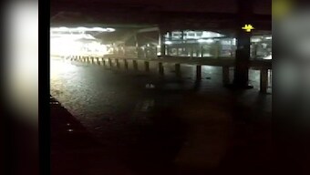 Mumbai rains: Opposition parties blame 'corrupt' ruling Shiv Sena-BJP alliance for wall collapse incidents in Malad, Pune