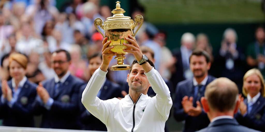 Novak Djokovic beats Roger Federer in historic five-set thriller to win ...