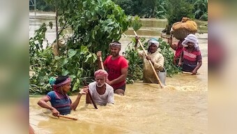 Floods continue to wreak havoc in Bihar and Assam; death toll mounts to 166, 1.11 crore people affected so far