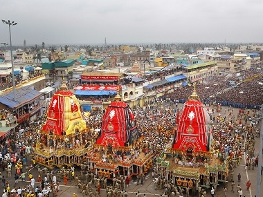 Lakhs of devotees attend Jagannath Rath Yatra in Puri; Naveen Patnaik attends festivities, Kovind, Modi extend greetings Lakhs of devotees attend Jagannath Rath Yatra in Puri; Naveen Patnaik attends festivities, Kovind, Modi extend greetings