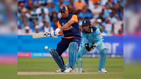 India vs England, ICC Cricket World Cup 2019: MS Dhoni, Kedar Jadhav's lack of intent in final overs elicits unpleasant memories of 1994